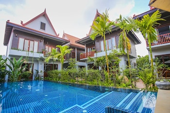 Golden Vishnu Villa,Apsara Theatre>>Siem Reap,4 star