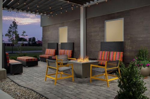 home2suites by hilton marysville oh