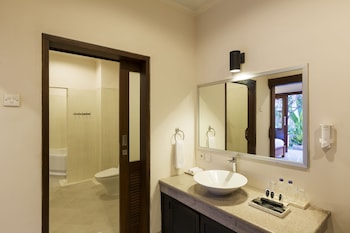 kubal bed and living