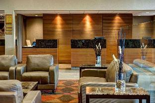 Radisson Hotel & Suites Fort Mcmurray,Wood Buffalo>>Fort Mcmurray,4 star