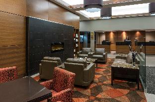 Radisson Hotel & Suites Fort Mcmurray,Wood Buffalo>>Fort Mcmurray,4 star
