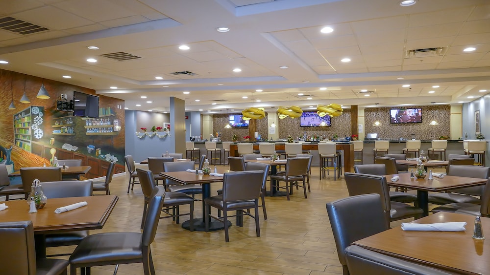 holiday inn fort myers downtown area by ihg