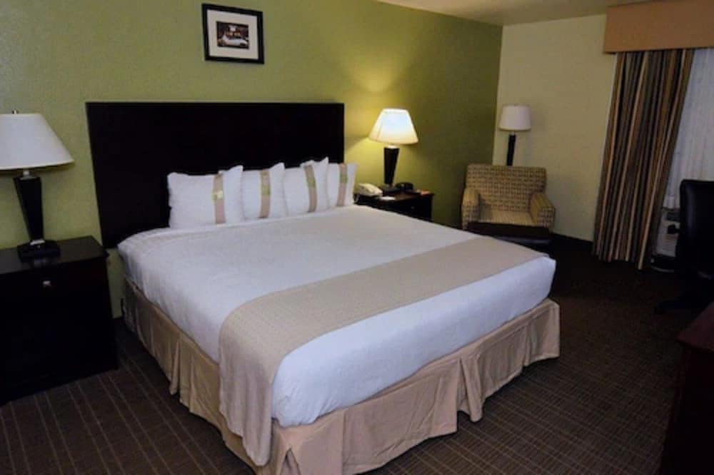 holiday inn fort myers downtown area by ihg