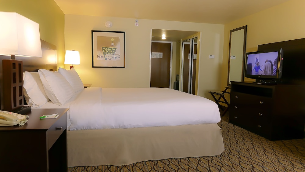holiday inn fort myers downtown area by ihg