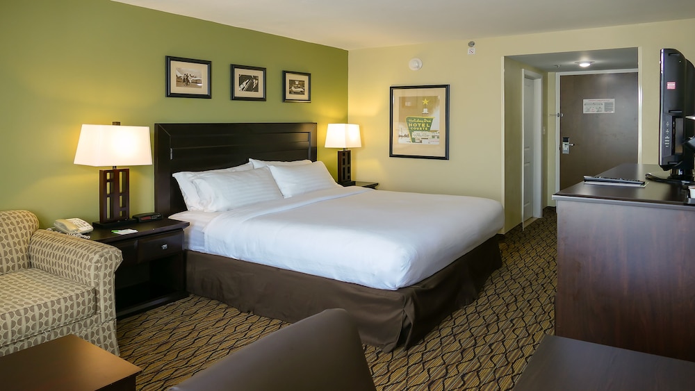 holiday inn fort myers downtown area by ihg