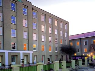 Holiday Inn Fort Myers - Downtown Area By Ihg,Fort Myers Beach>>Fort Myers,3 star