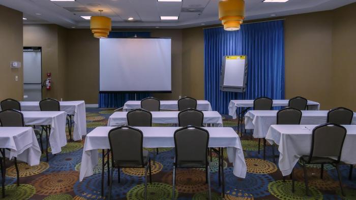 holiday inn fort myers downtown area by ihg