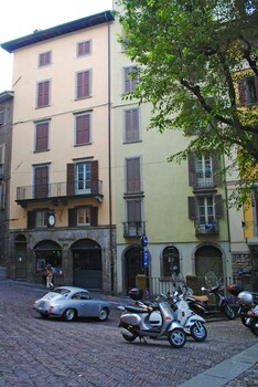 bergamo