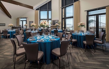 waldorf astoria park city