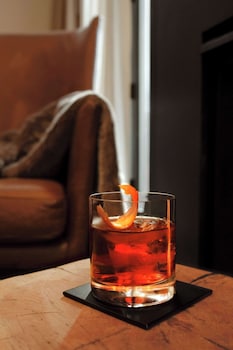 waldorf astoria park city