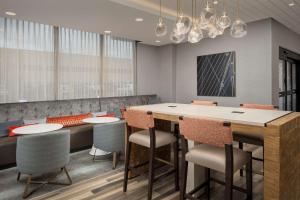 hampton inn boston logan airport chelsea