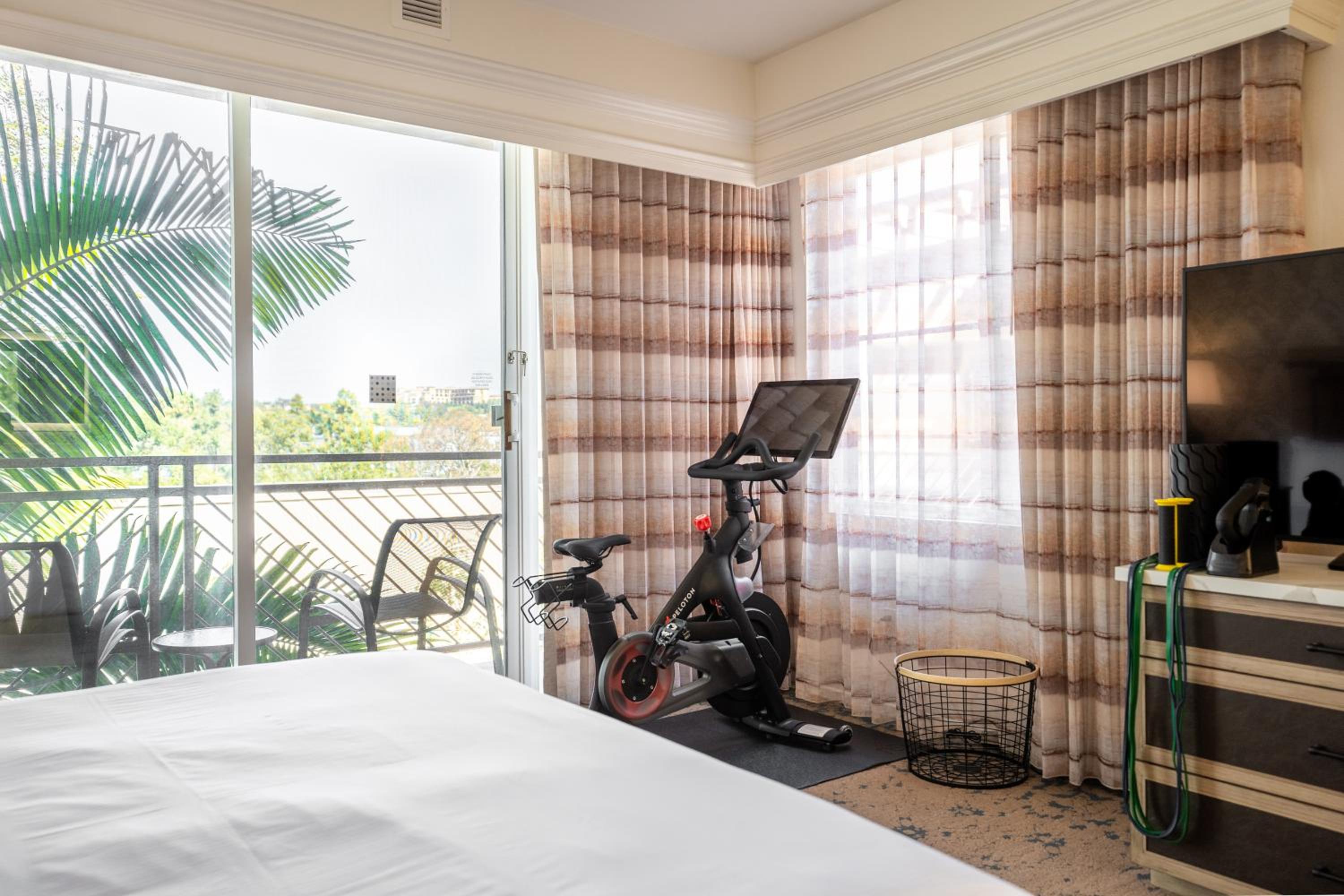 the cassara carlsbad tapestry collection by hilton