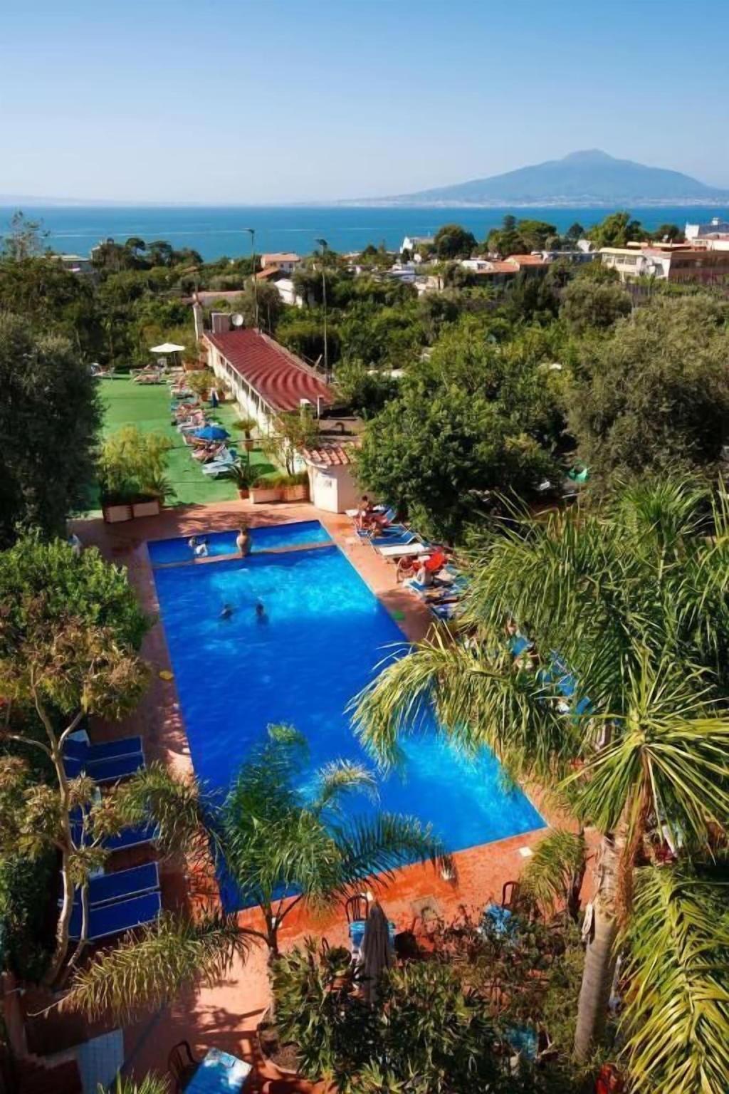 sorrento comfort rooms