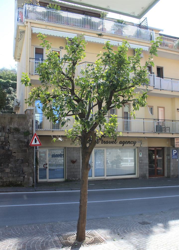 sorrento comfort rooms