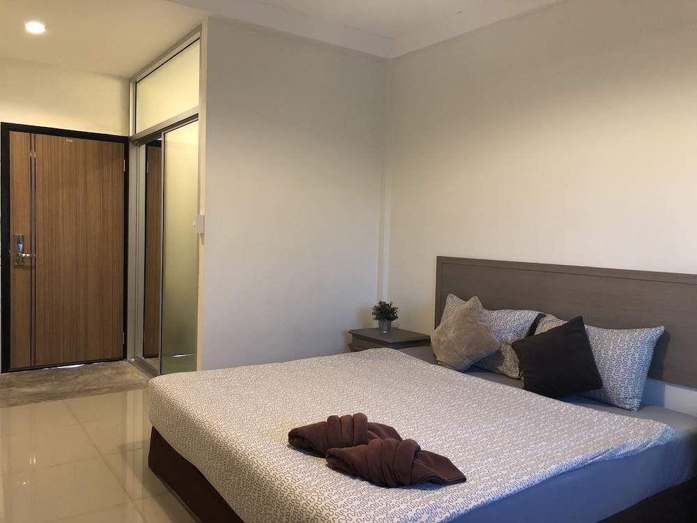 ayothaya hotel