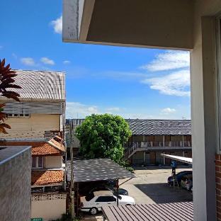 ayothaya hotel