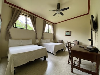 hotel stein colonial