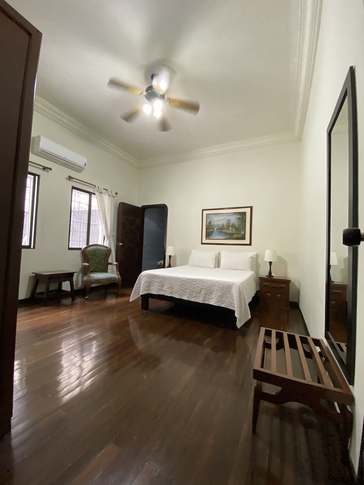 hotel stein colonial