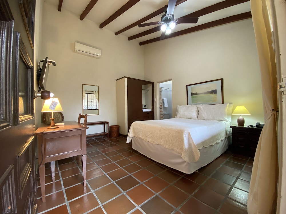 hotel stein colonial