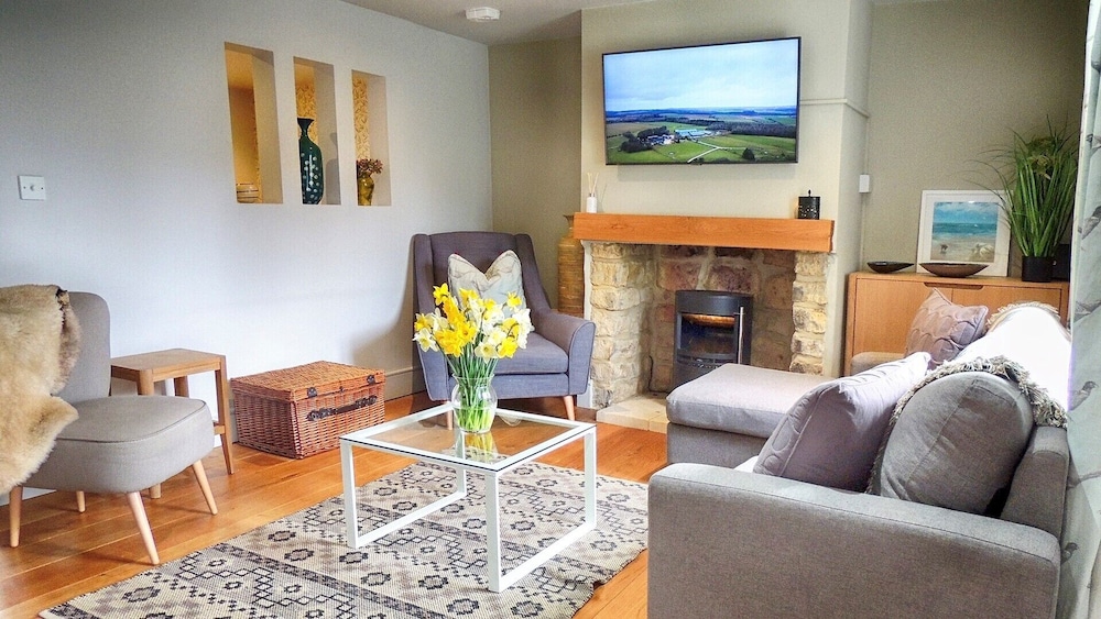 cotswold cottage gems woodbine cottage