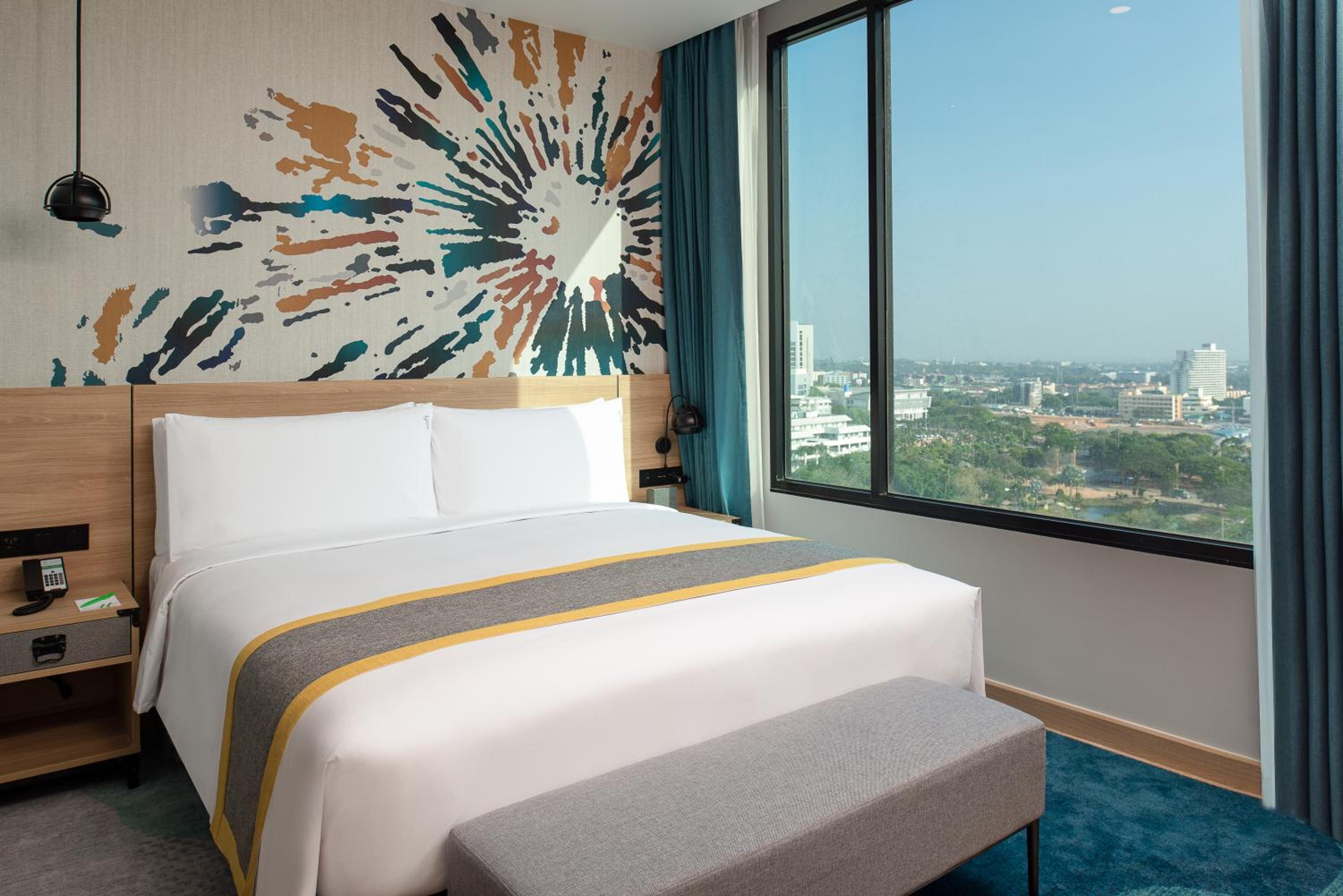 holiday inn and suites siracha laemchabang an ihg hotel