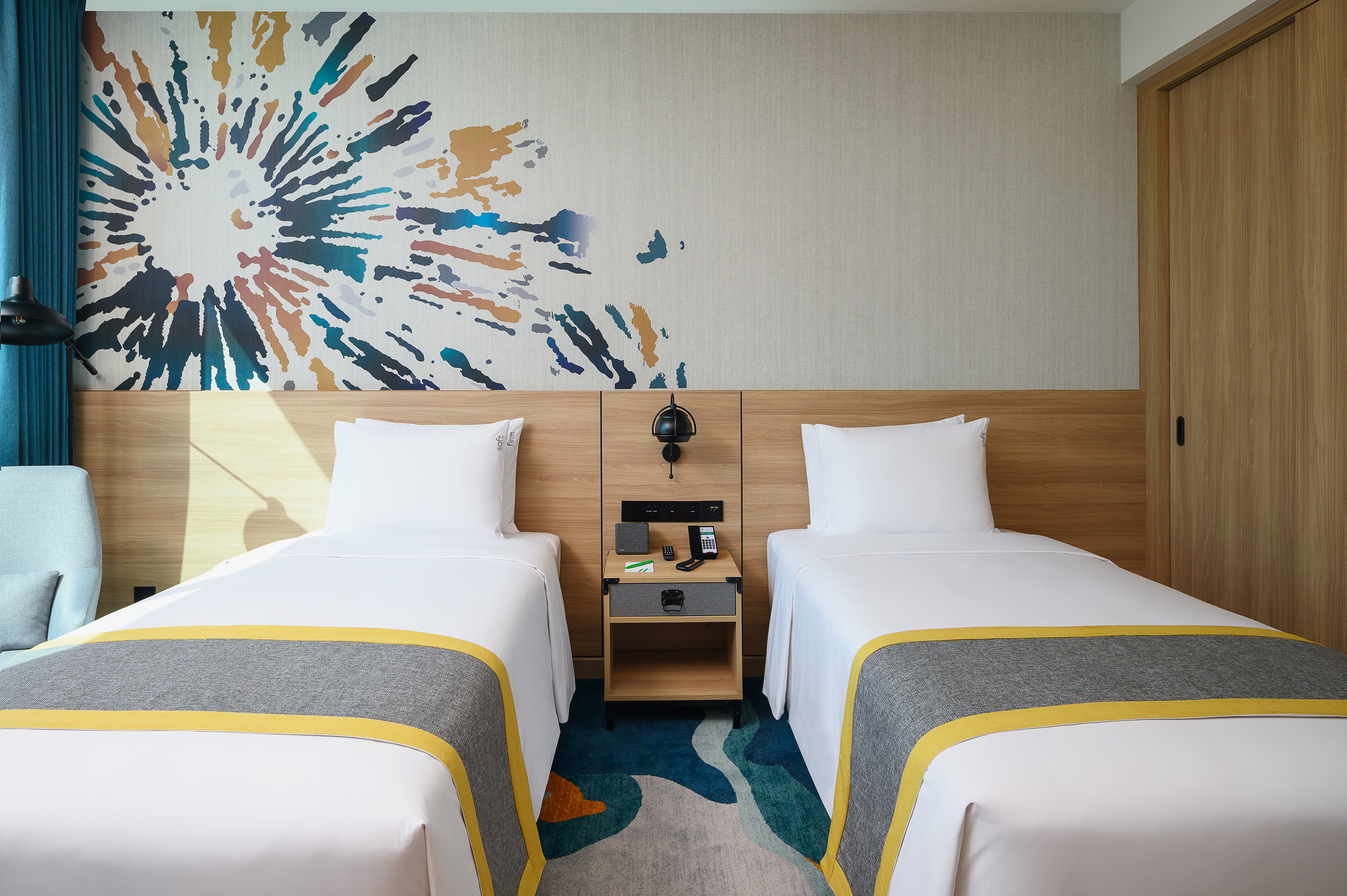 holiday inn and suites siracha laemchabang an ihg hotel