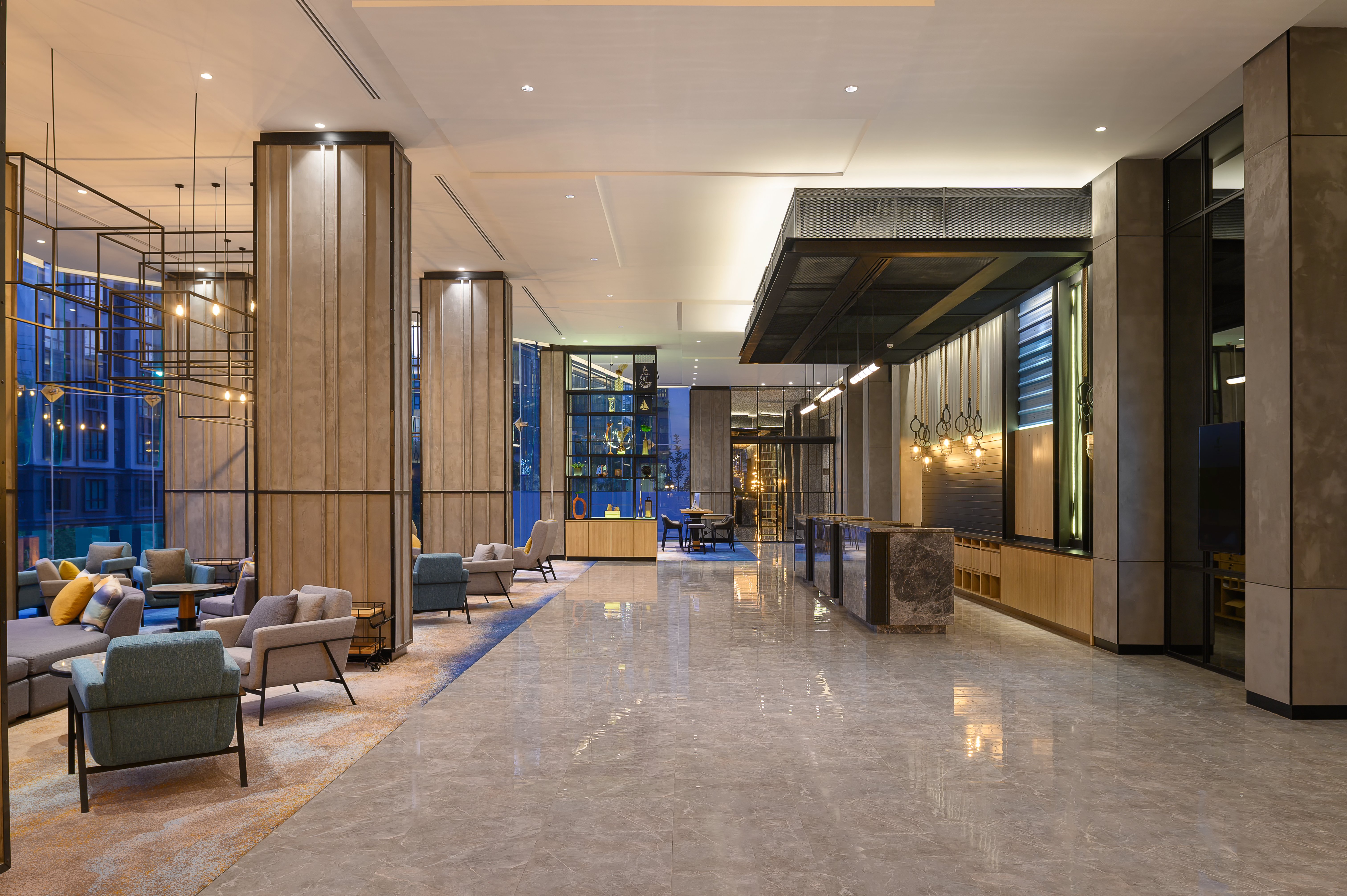 holiday inn and suites siracha laemchabang an ihg hotel
