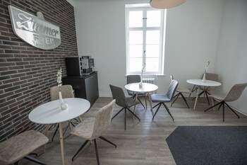 zimmer frei boardinghouse