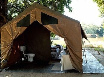 mwinilunga safaris