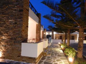 tinos suites and apartments