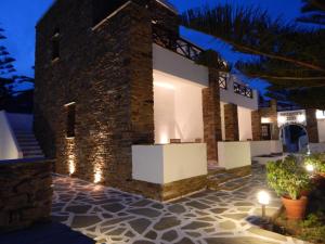 tinos suites and apartments