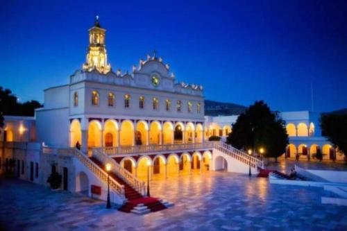 tinos suites and apartments
