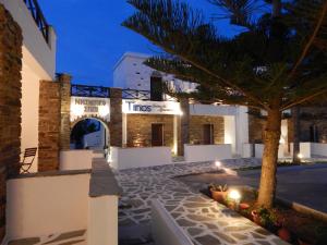 tinos