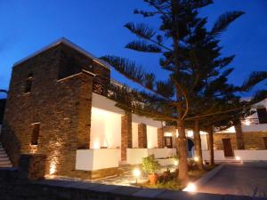 tinos suites and apartments
