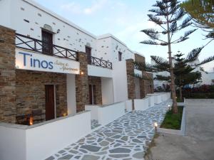 tinos suites and apartments