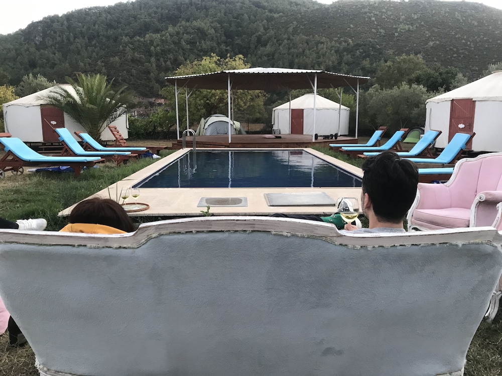 yol glamping hotel retreat center