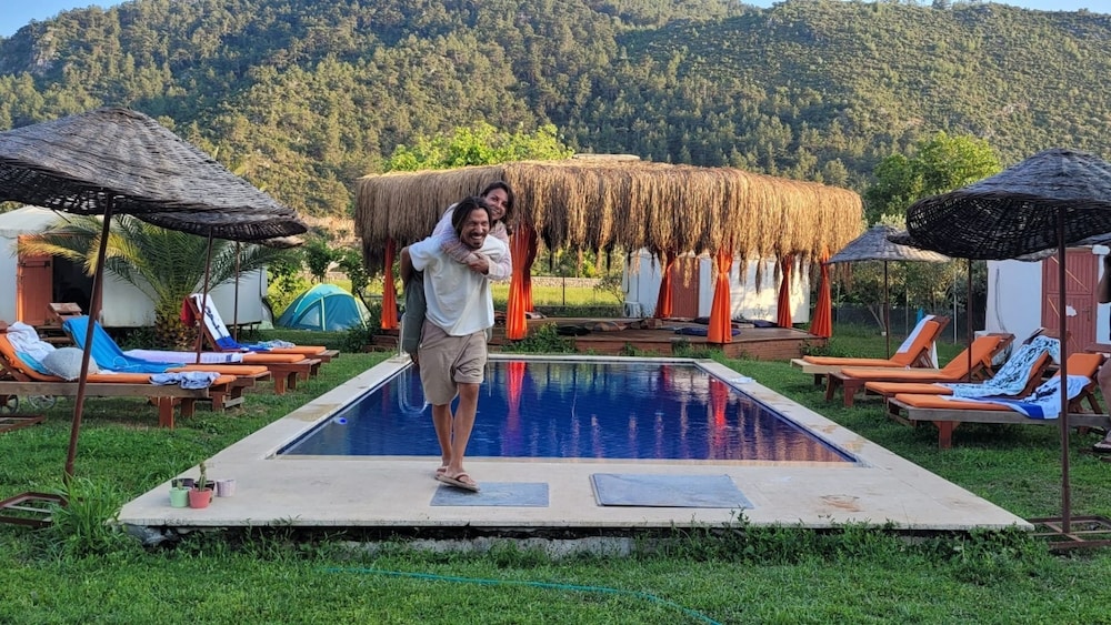 yol glamping hotel retreat center