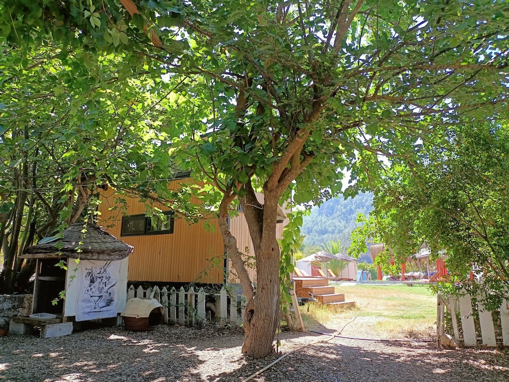 yol glamping hotel retreat center