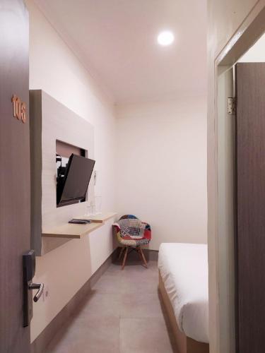 front one residence syariah mampang