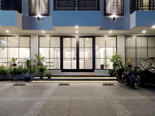 front one residence syariah mampang