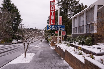 3 sisters motel