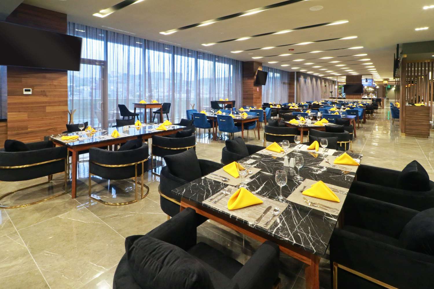 hilton garden inn monterrey obispado