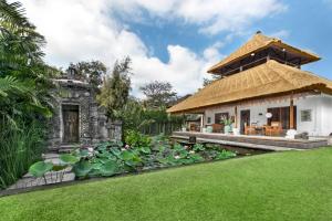 villa wantilan putih