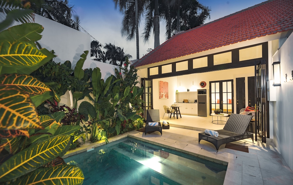 villa saffron