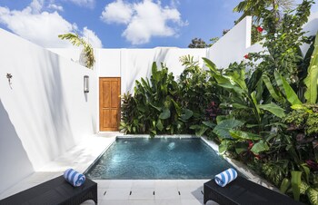 villa saffron