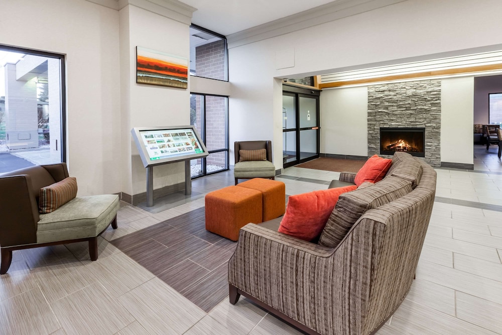 wingate by wyndham canton hall of fame