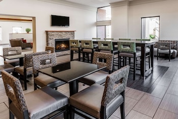 wingate by wyndham canton hall of fame
