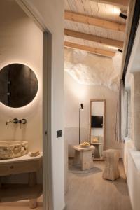 manili boutique suites and villas