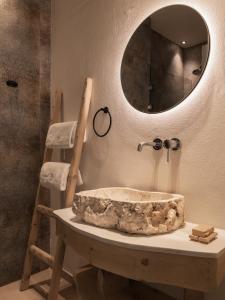 manili boutique suites and villas