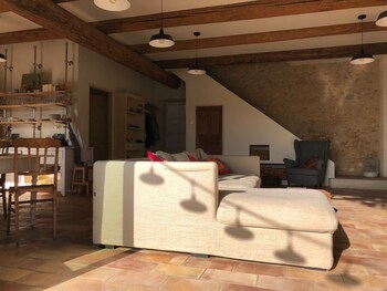 Le Mas De La Sorgue,L'isle-Sur-La-Sorgue>>Avignon,4 star